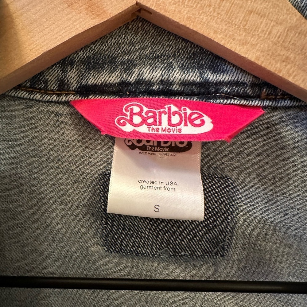 Mattel Creations Barbie The Movie Jean Jacket Rainbow Denim - Picture 4 of 8